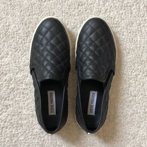 Steve Madden slip on shoes